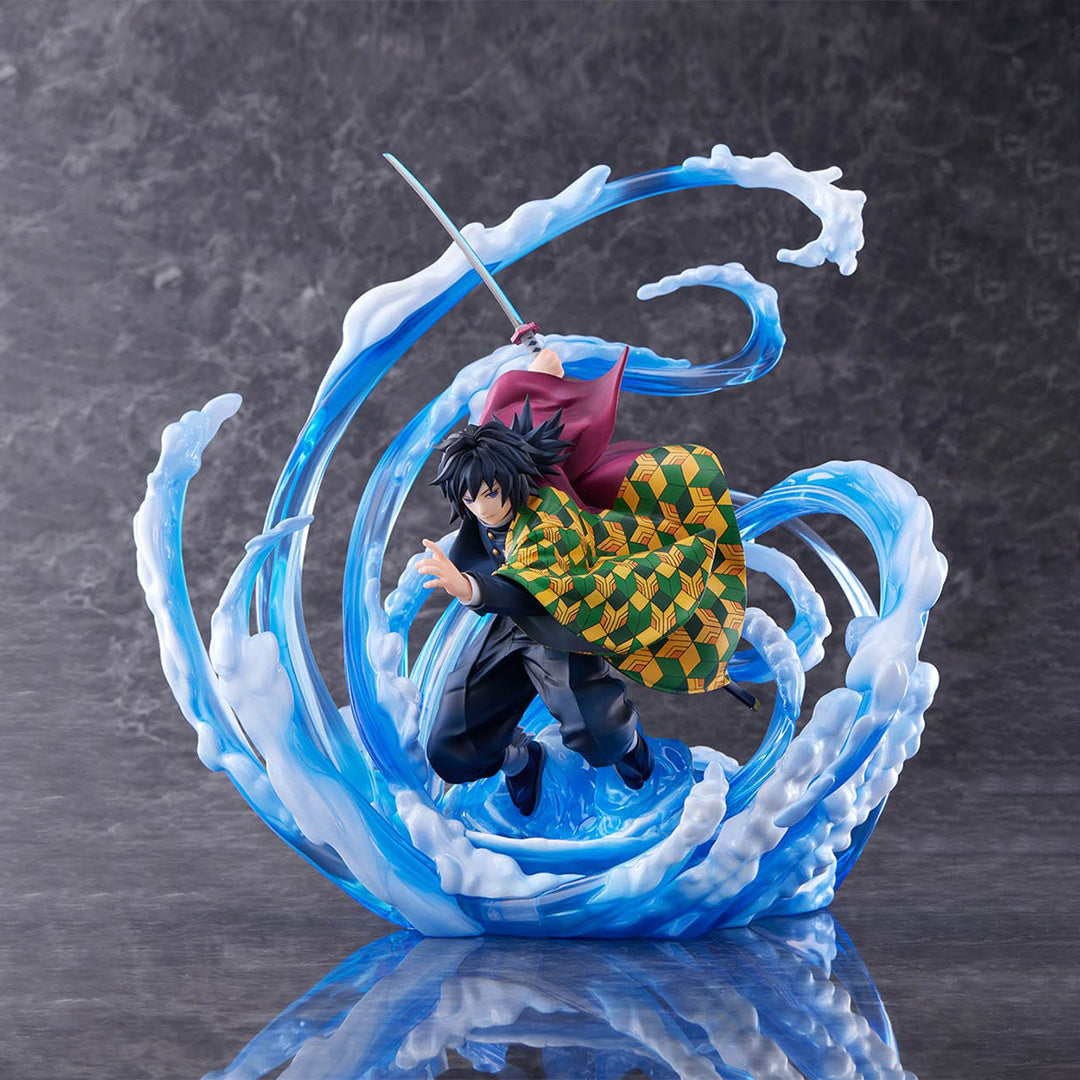 DEMON SLAYER - Figurine Giyu Tomioka - 1/8 DX Ver. 29cm - BellFine