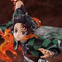 Demon Slayer - Figurine Tanjiro Kamado - Kyojuro Rengoku's Sword Guard Ver. - Figuarts Zero