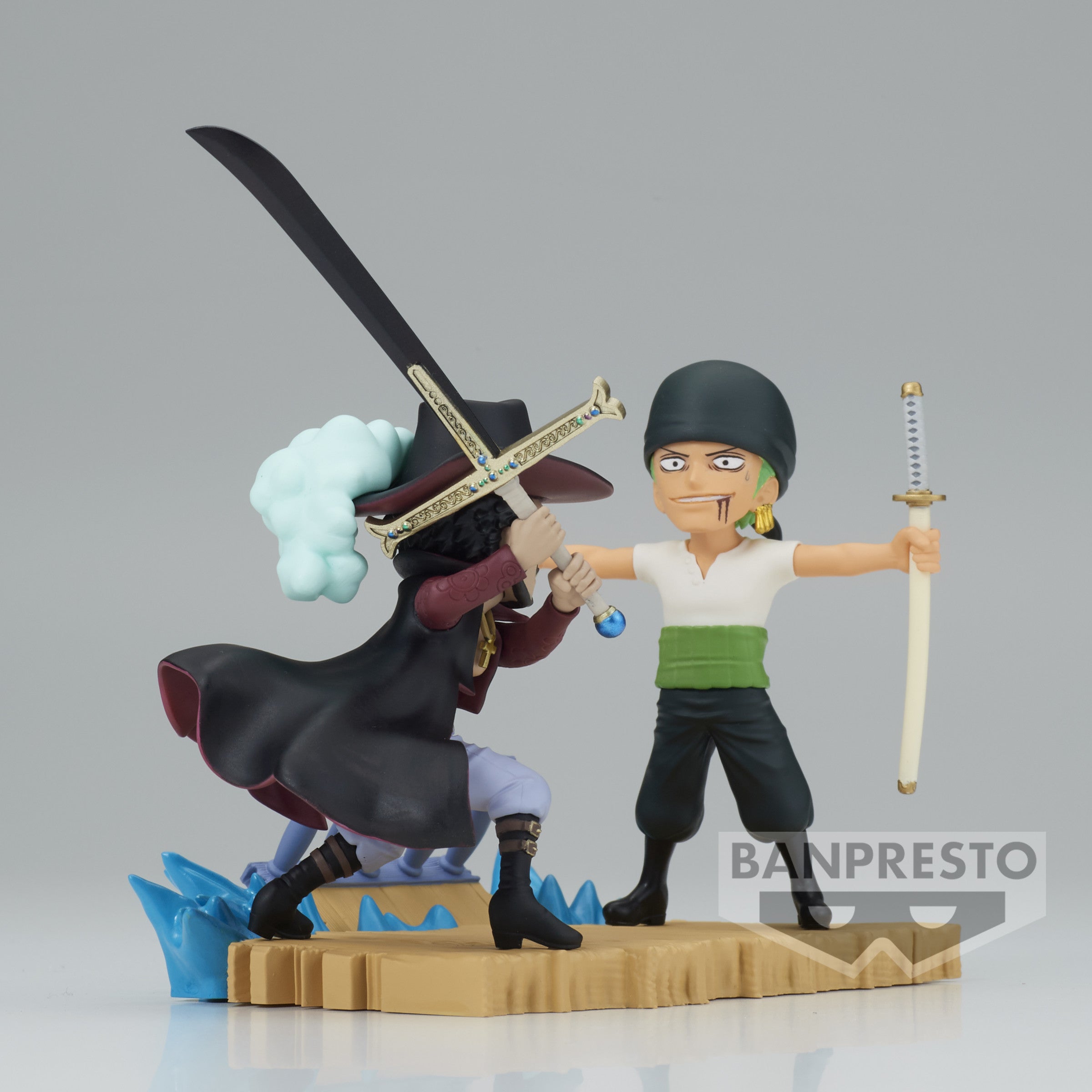 Figurine One Piece Dracule MIHAWK + épée dessin animé manga figure