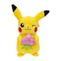 Pokémon - Peluche Pikachu avec Baie Pêcha