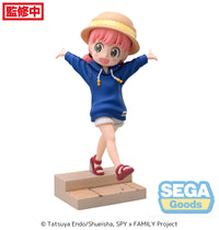 Spy x Family - Figurine Anya Forger - Resort! - Luminasta