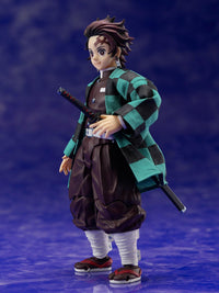 Kamado Tanjirou - Character (99458) - AniDB