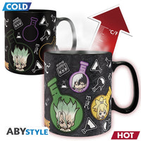 Dr Stone - Mug Magique - Groupe & formule E=mc2